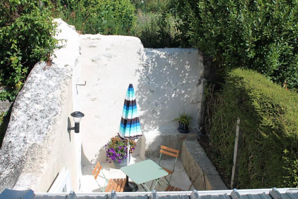 Maison Renovee Atoue Loc Villa Fresnay-sur-Sarthe Exterior foto